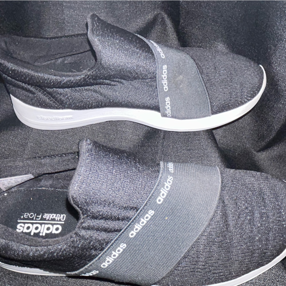Adidas tennis shoes